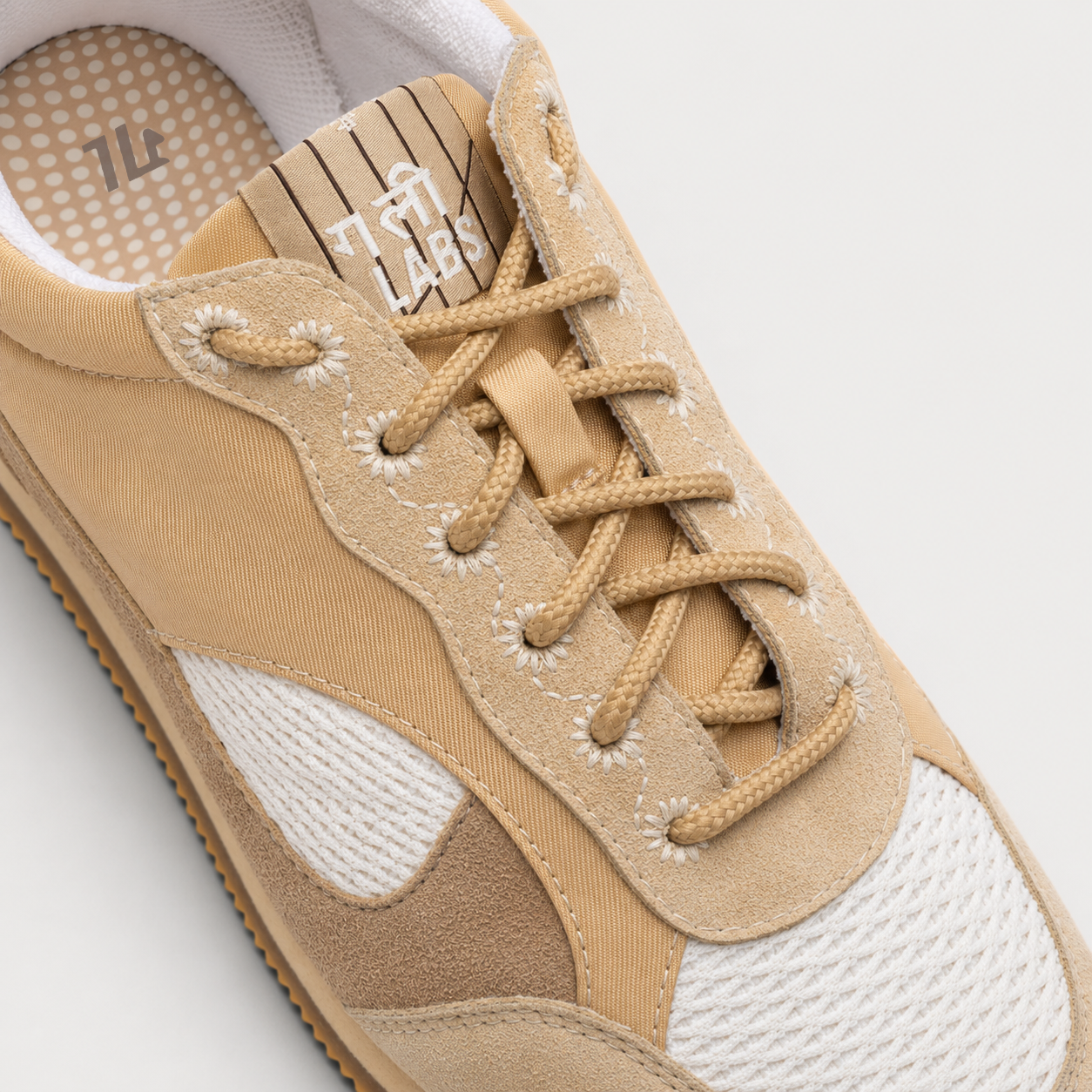 Gully Number 002 – Gati Beige For Women