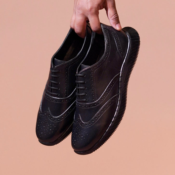 Fresco Noir sneakers by DMODOT, image 5 of 8