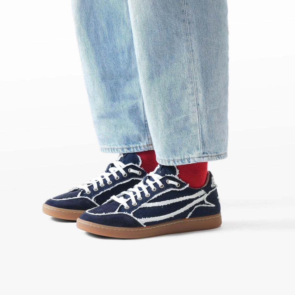 Gully Number 001 - Baaz Leila Navy