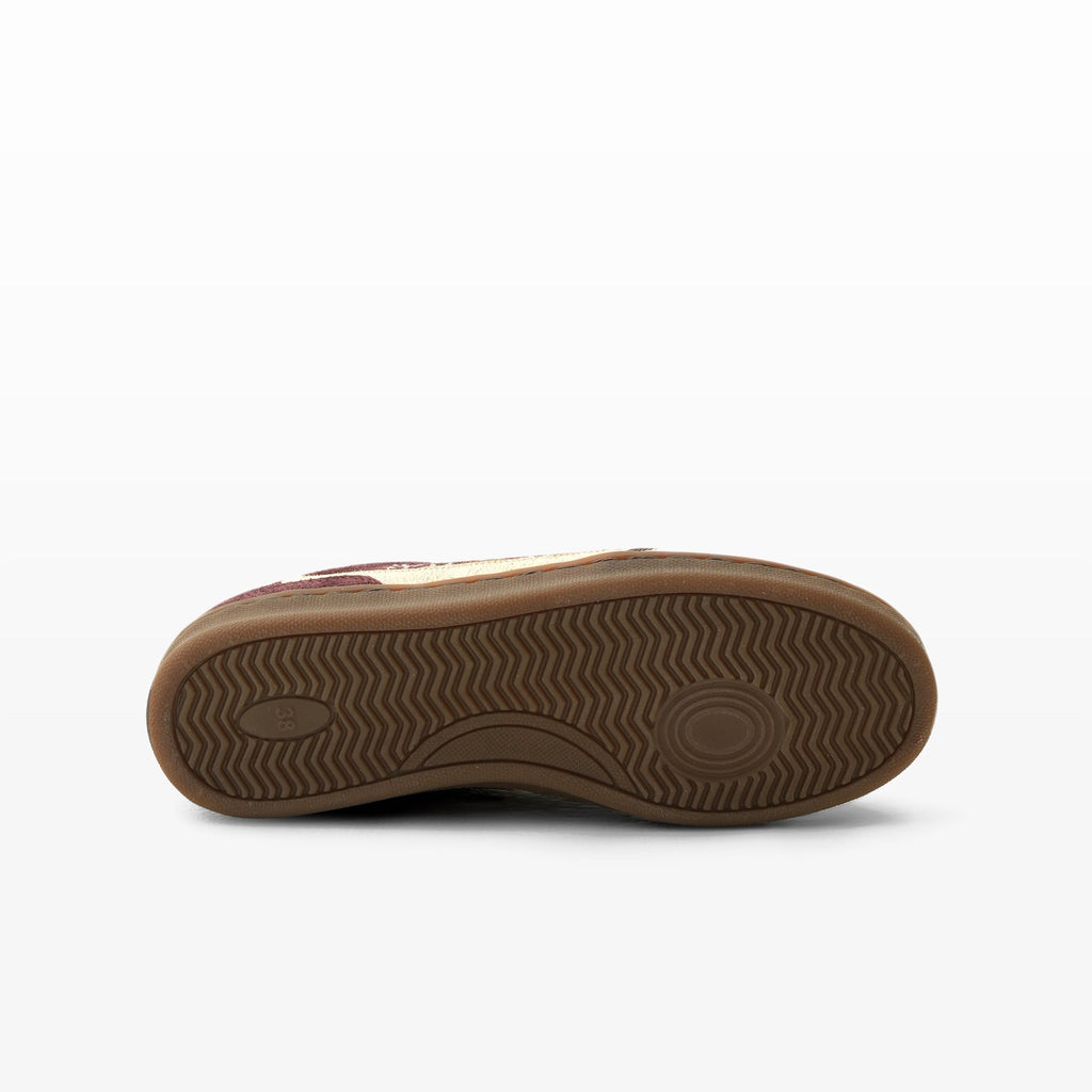 Gully Number 001 - Barfi Burgundy for Women