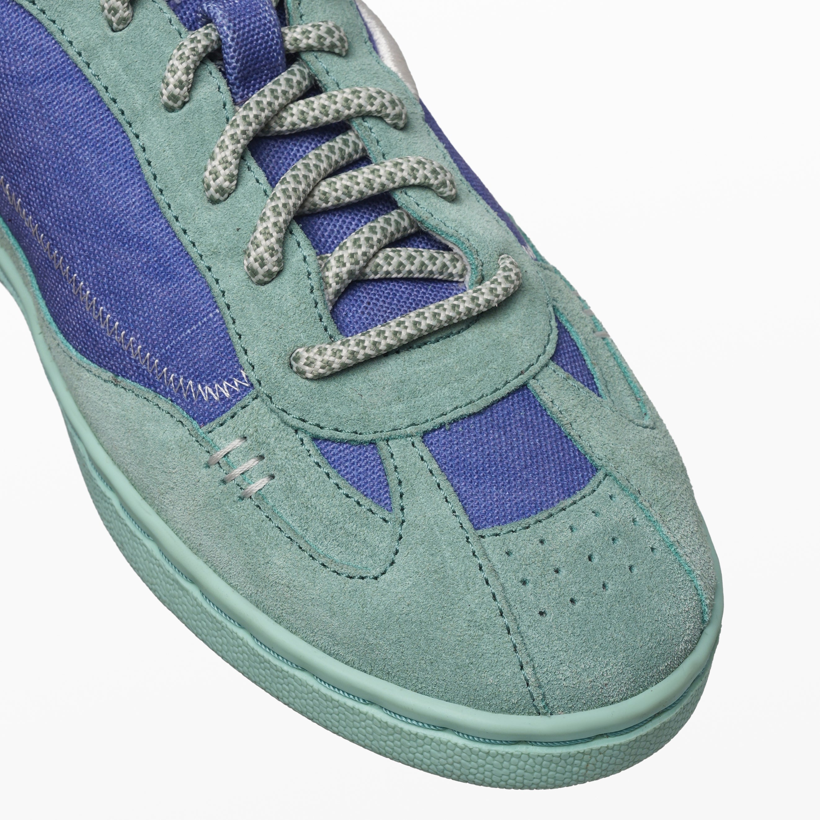 GULLY NUMBER 001 - Baaz Taal Blue for Women