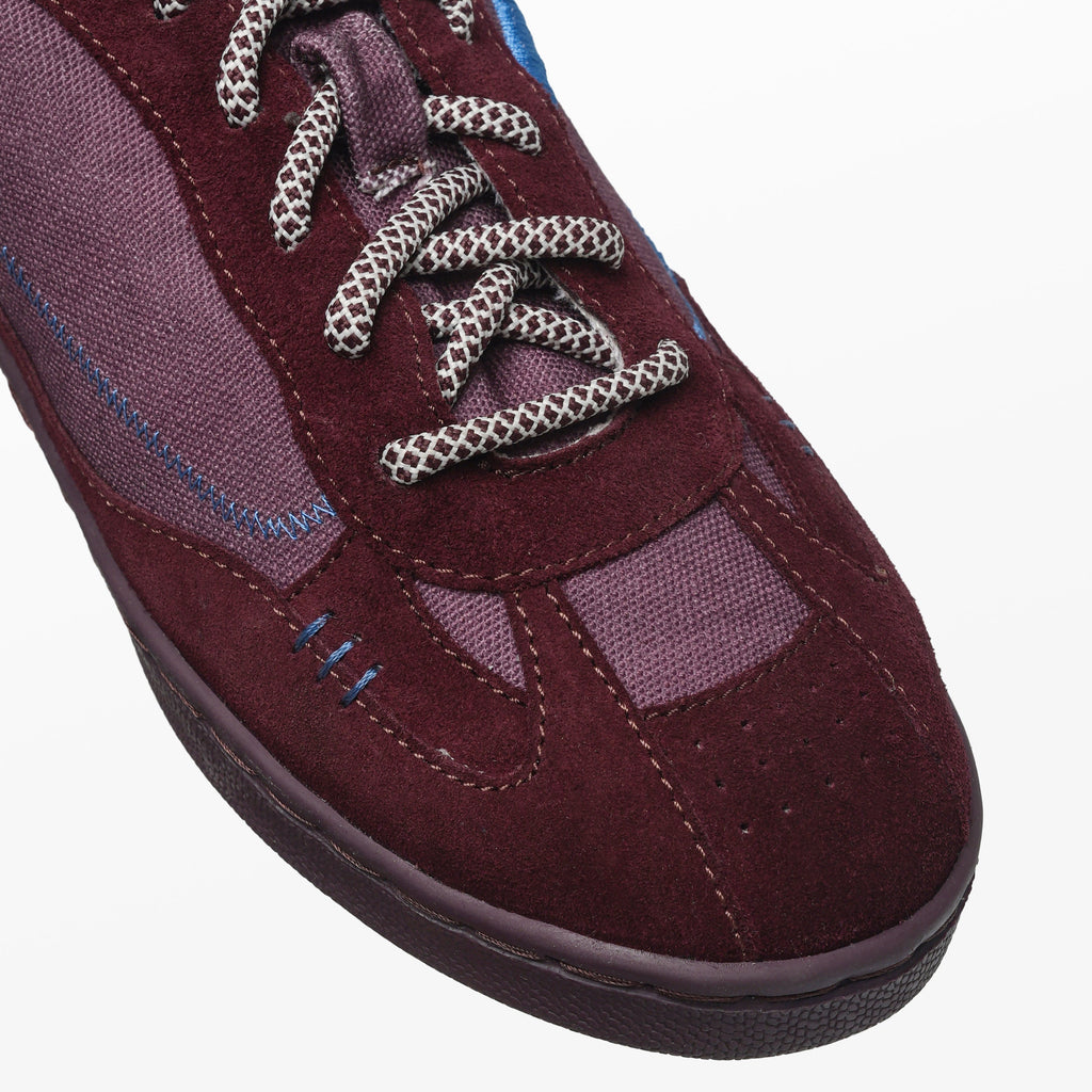 GULLY NUMBER 001 - Baaz Laakh Red for Women
