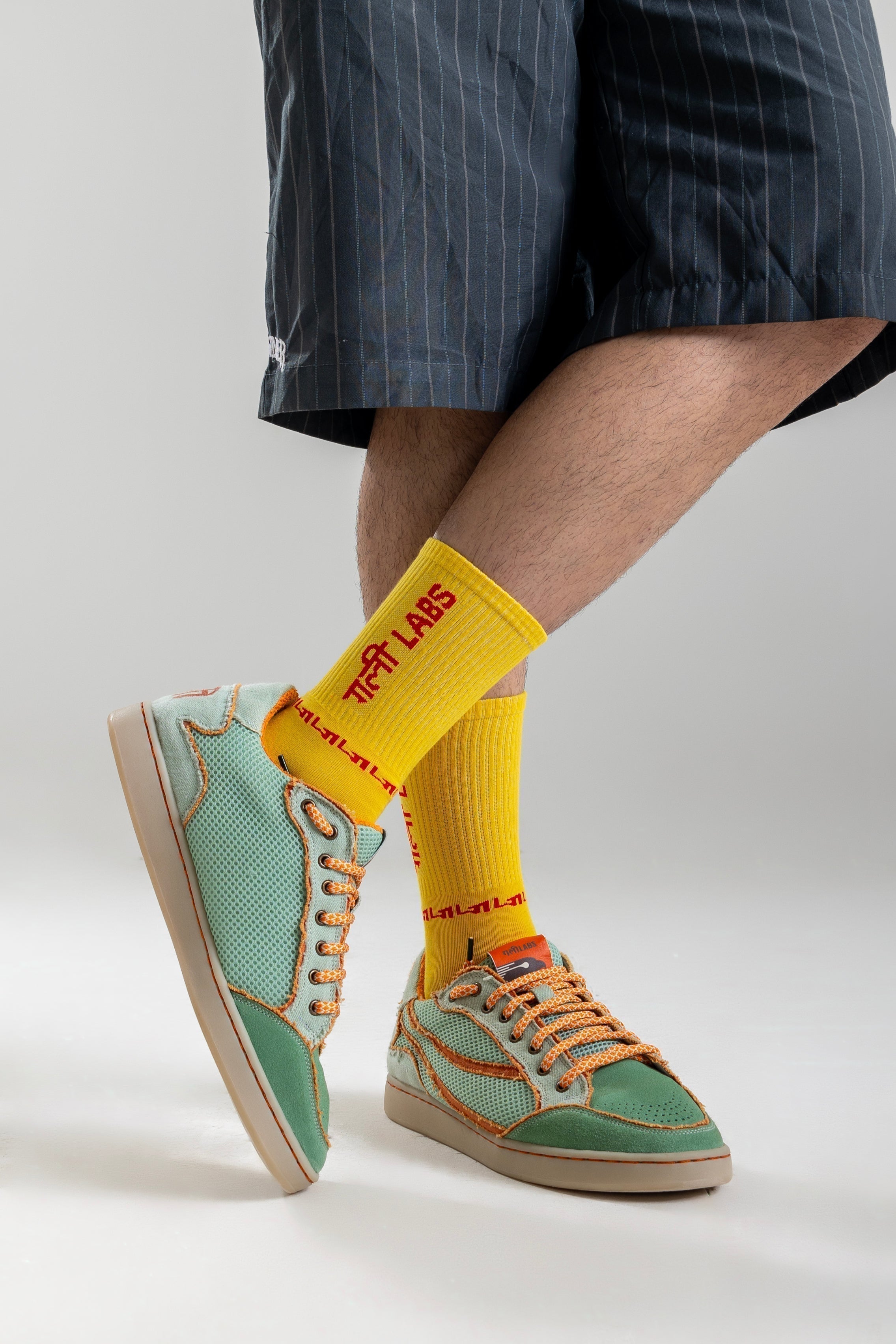 Gully Number 001 - Baaz Firozi Green for Women