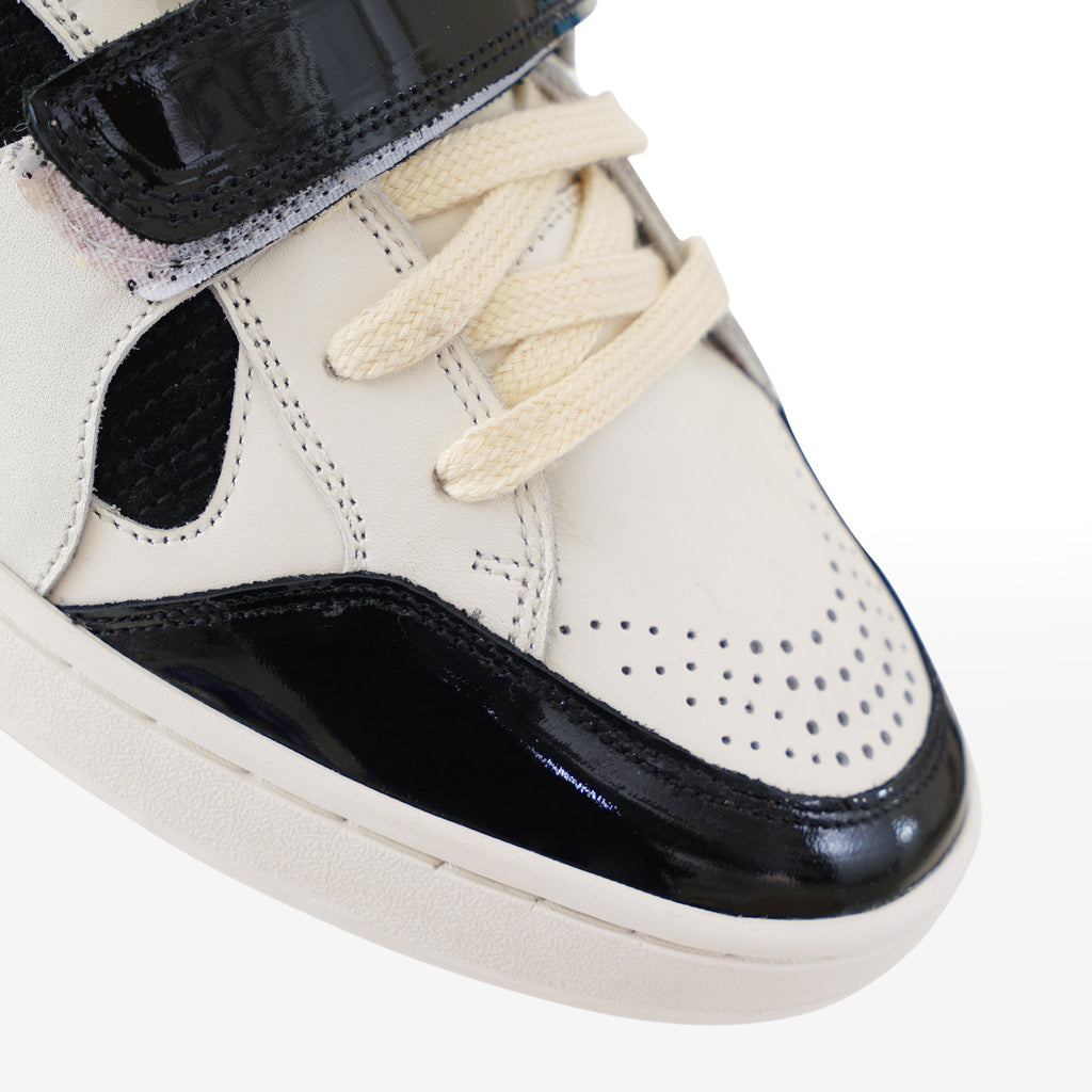 GL001 Class Rebels - Black Slate