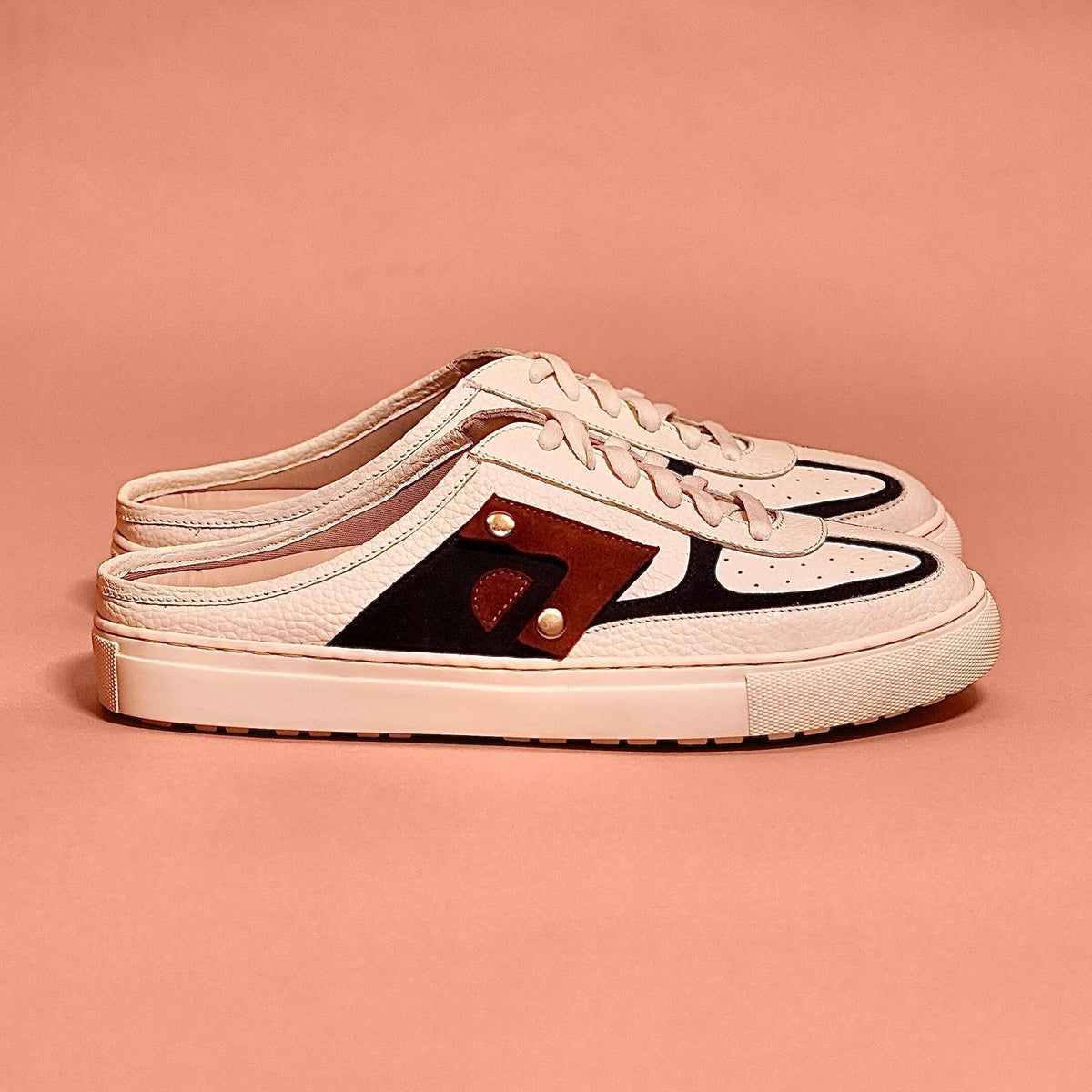 Freddo Bianco sneakers by DMODOT, image 2 of 7
