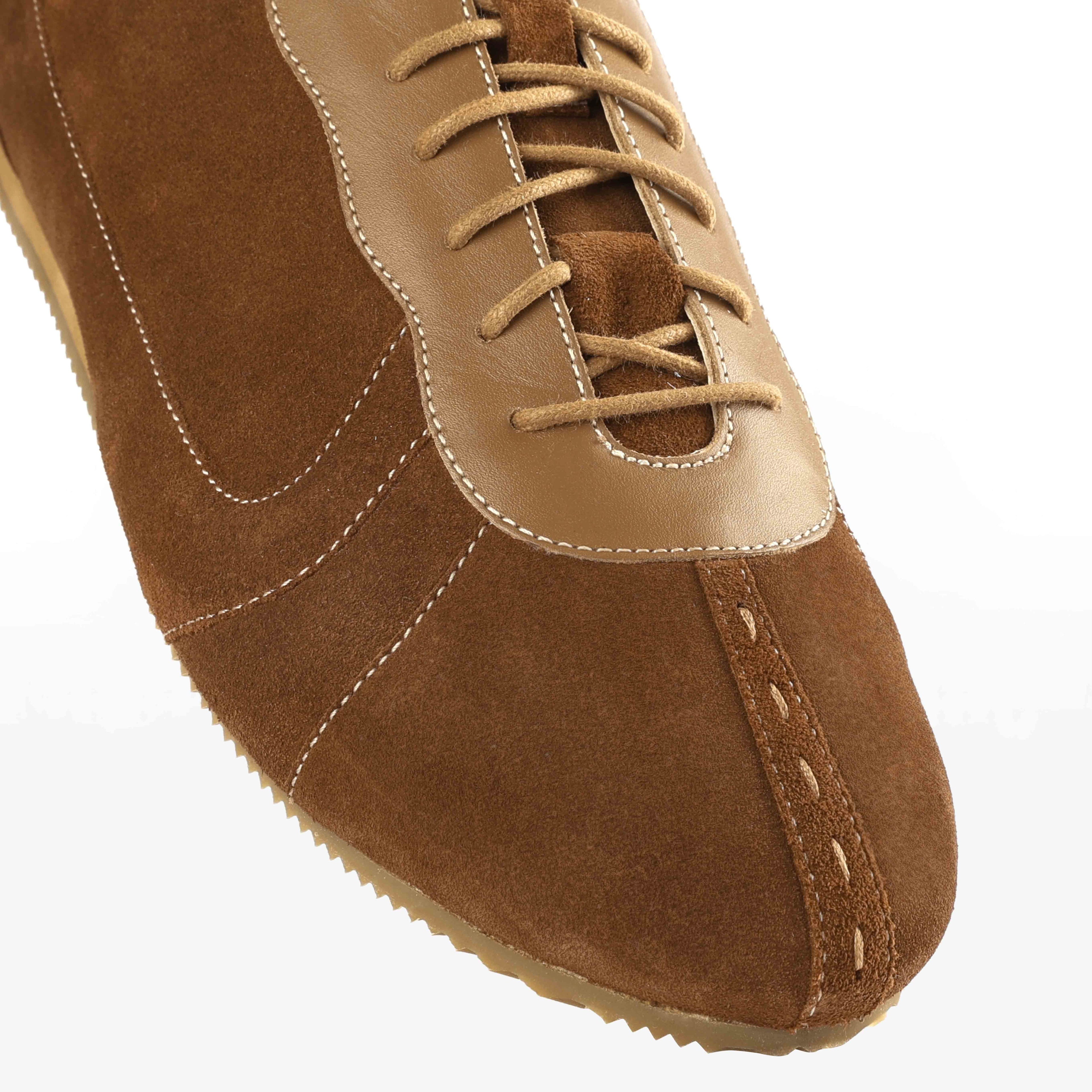 Gully Number 003 - Mrida Brown