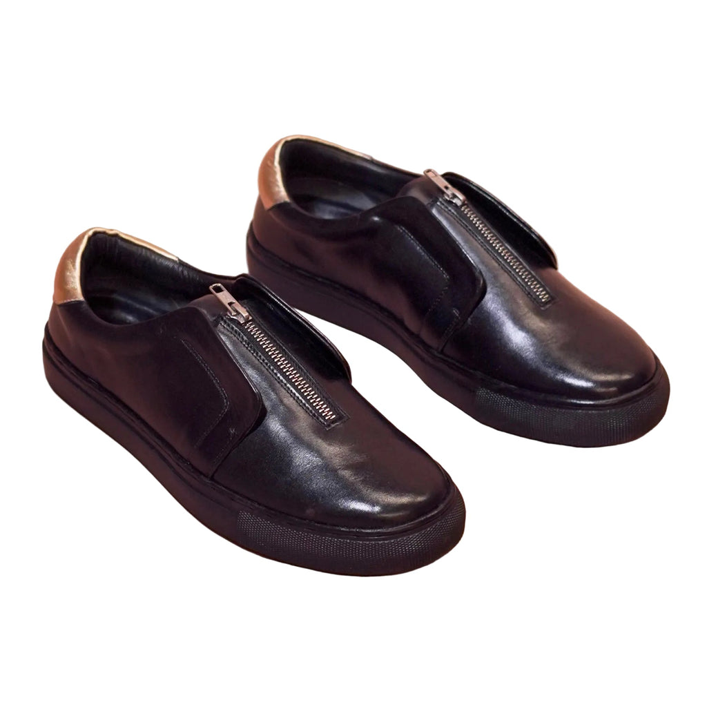 Pigro Nero sneakers by DMODOT, image 2 of 8