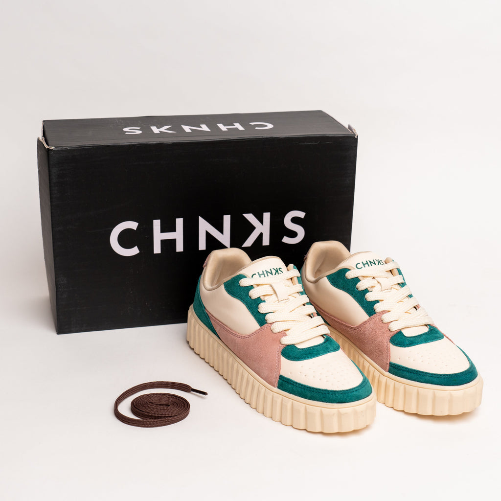 Poppy sneakers by CHNKS, image 6 of 8