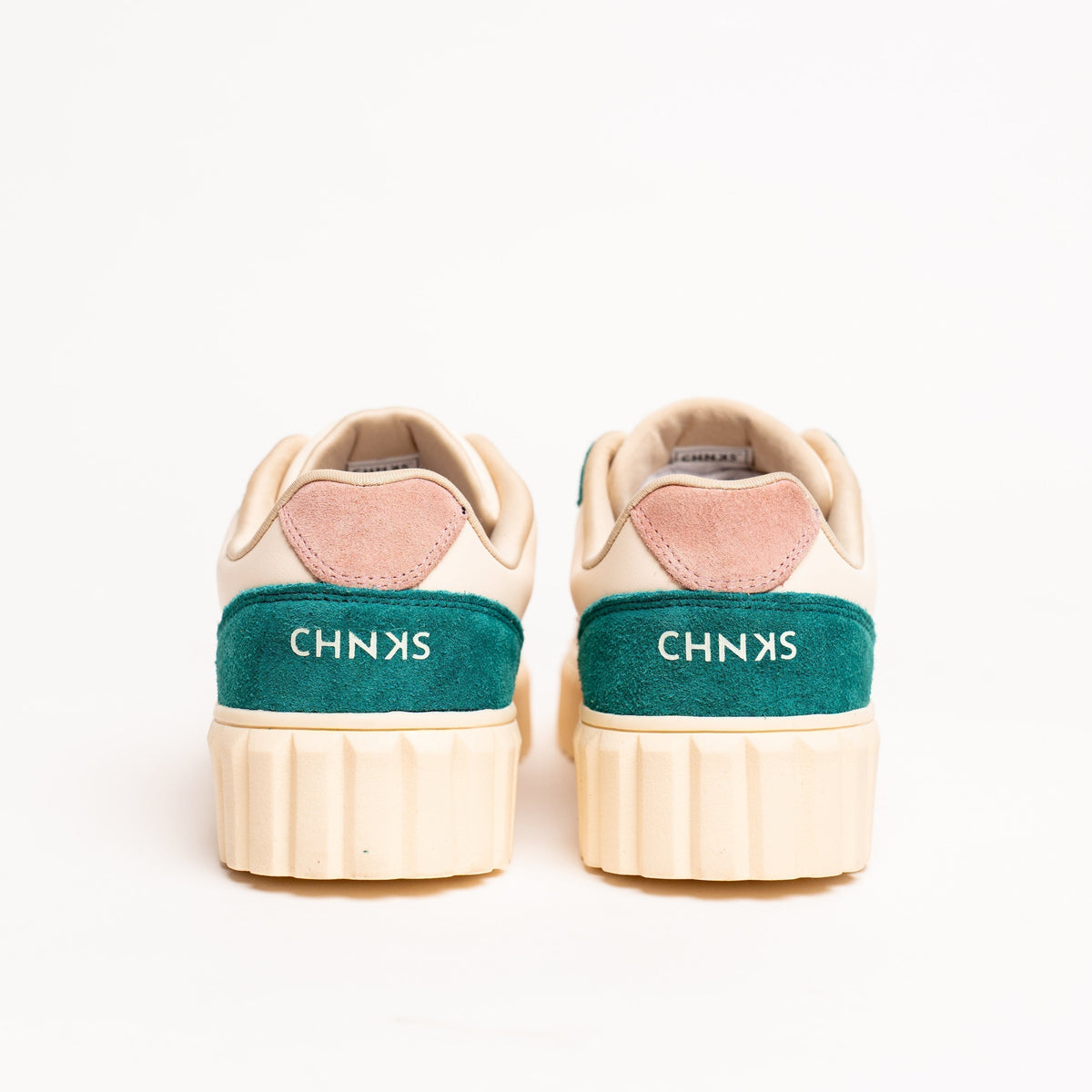 Poppy sneakers by CHNKS, image 7 of 8