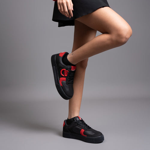 Vinyl women's sneakers by CHNKS, image 2 of 8