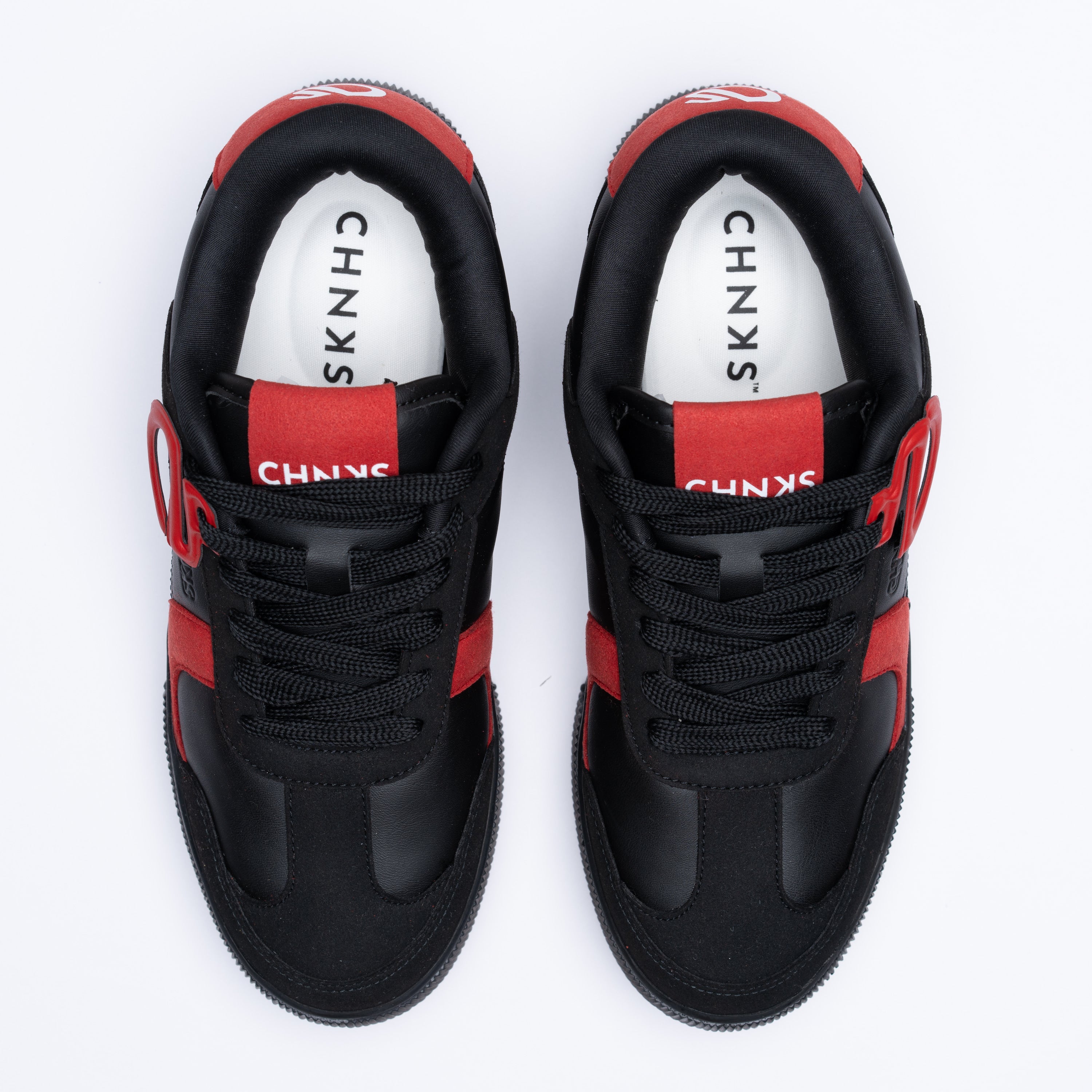 THE VINYL CHNKS