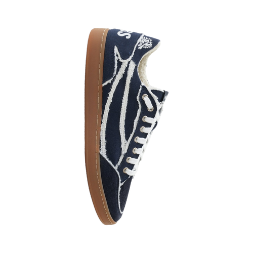 gully-number-001-baaz-leila-navy slot 1