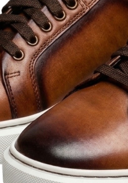Tobacco Oak leather detail